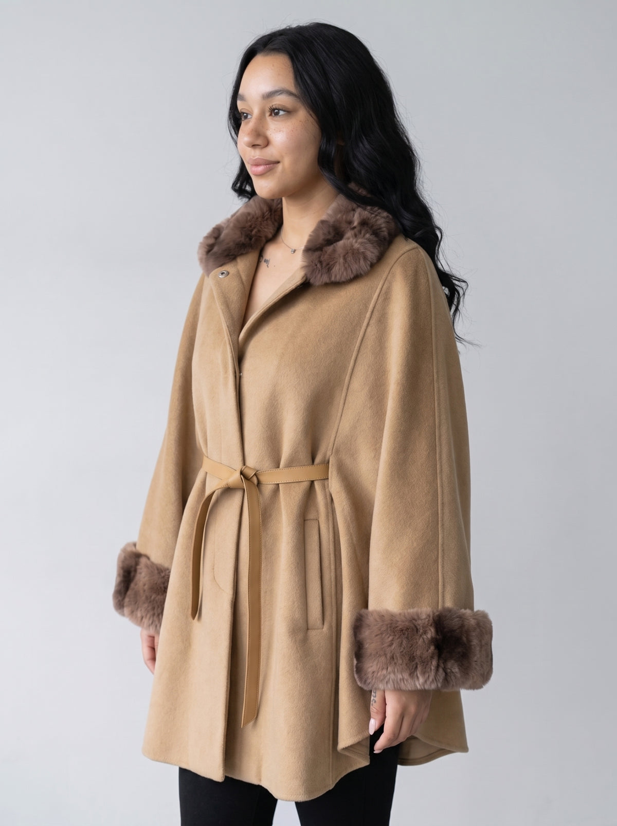 VANLEYNA FLORENCE WOOL CAPE
