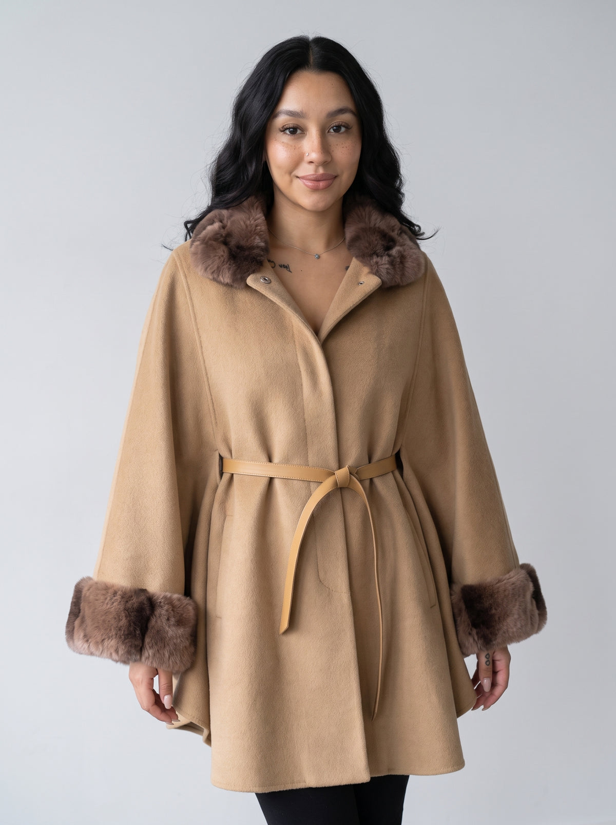 VANLEYNA FLORENCE WOOL CAPE