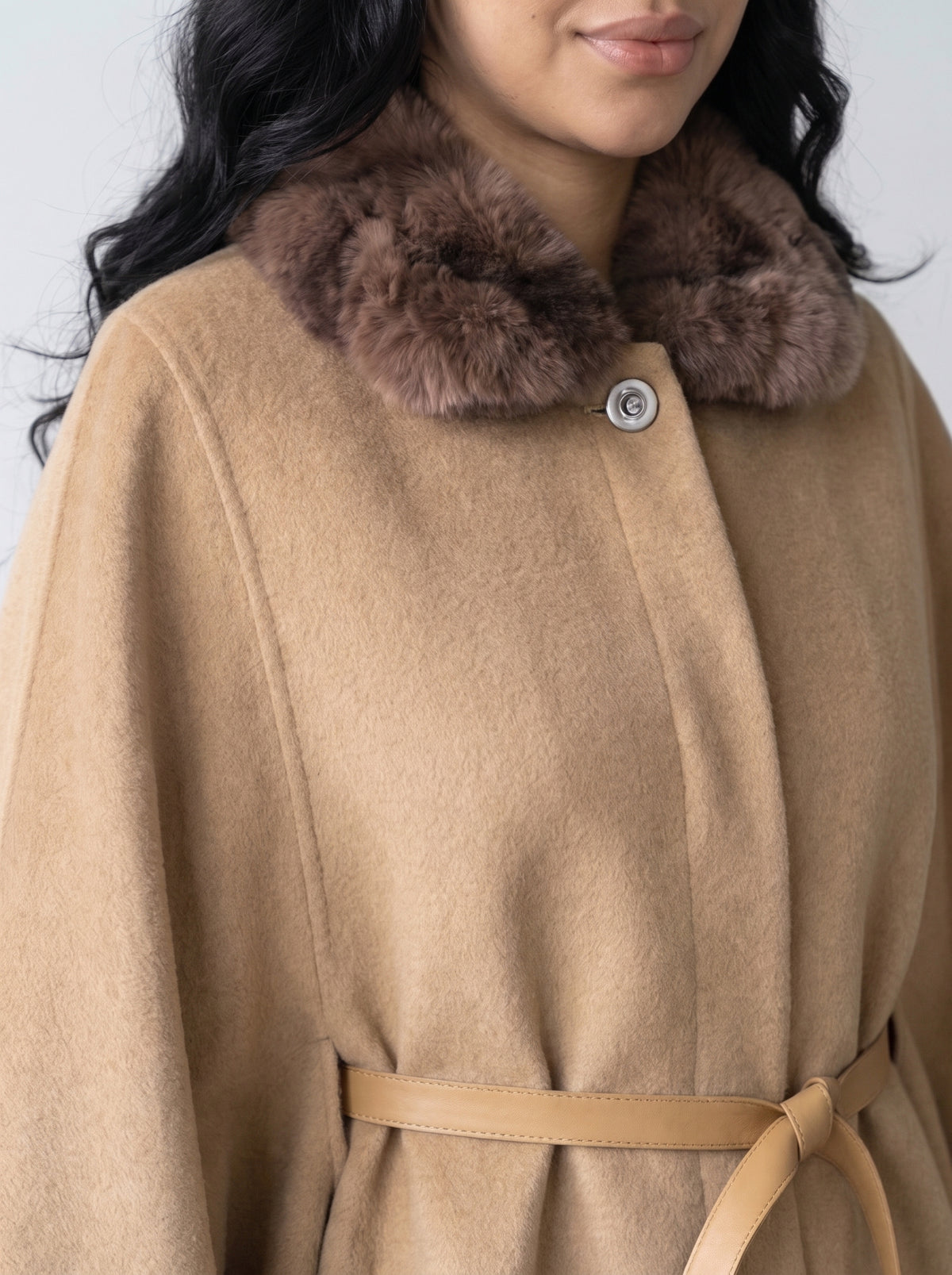 VANLEYNA FLORENCE WOOL CAPE