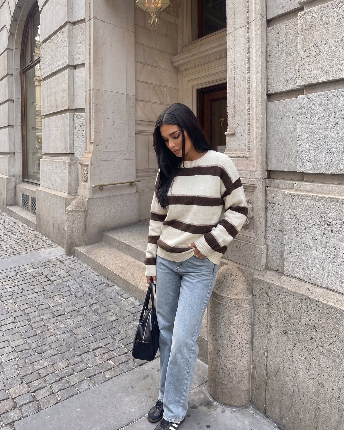 VANLEYNA KHALIFA SWEATER
